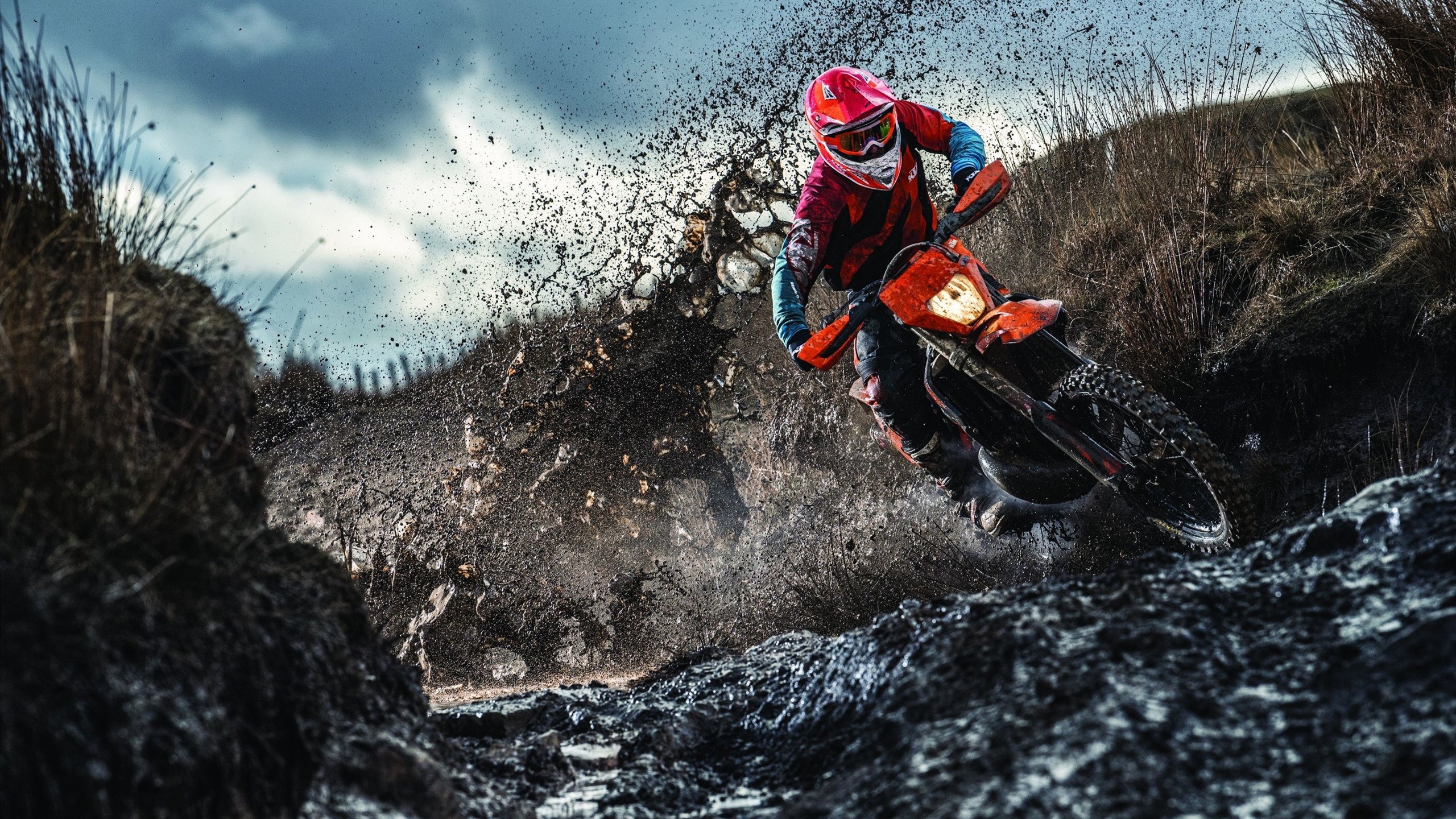 奥运周期关键战,摩洛哥硬仗取胜伊朗,亚洲与非洲足球格局的微妙转折